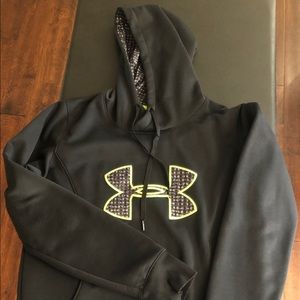 Under Armour Sweatshirt